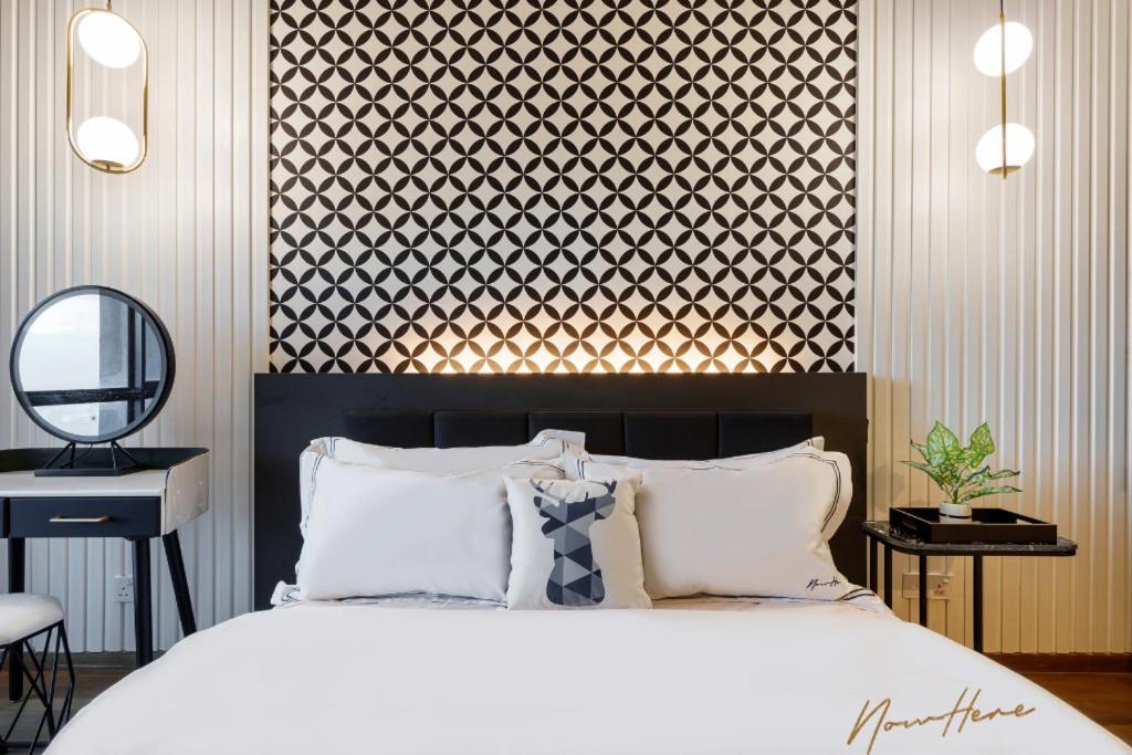 Nowhere 2Br & 2Bath Apartment With Balcony @ Reizz Residences กัวลาลัมเปอร์ ภายนอก รูปภาพ