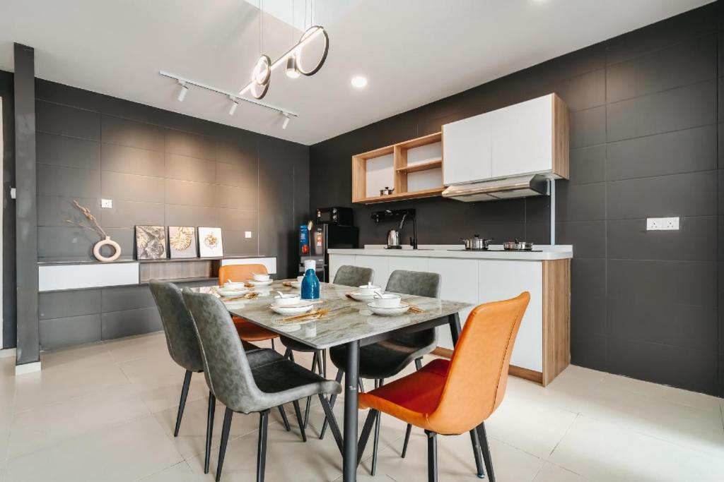 Nowhere 2Br & 2Bath Apartment With Balcony @ Reizz Residences กัวลาลัมเปอร์ ภายนอก รูปภาพ