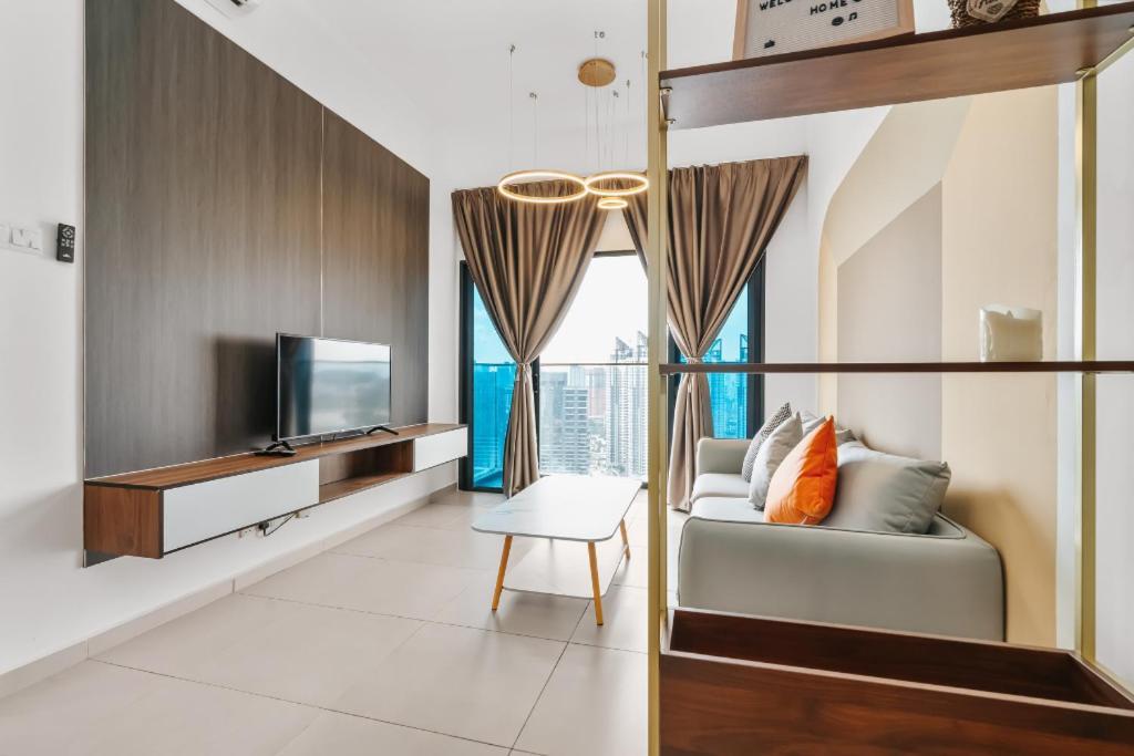 Nowhere 2Br & 2Bath Apartment With Balcony @ Reizz Residences กัวลาลัมเปอร์ ภายนอก รูปภาพ